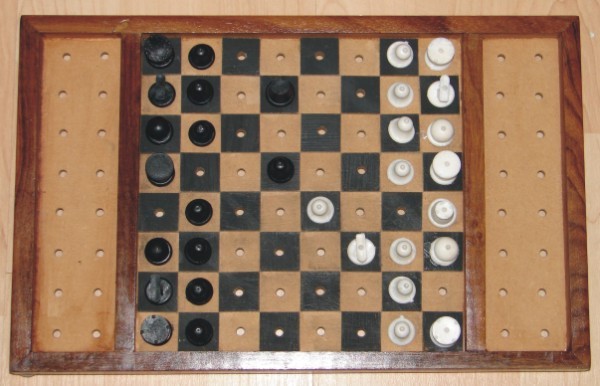 Top-down view of tactile chess set showing various affordances for the blind.
